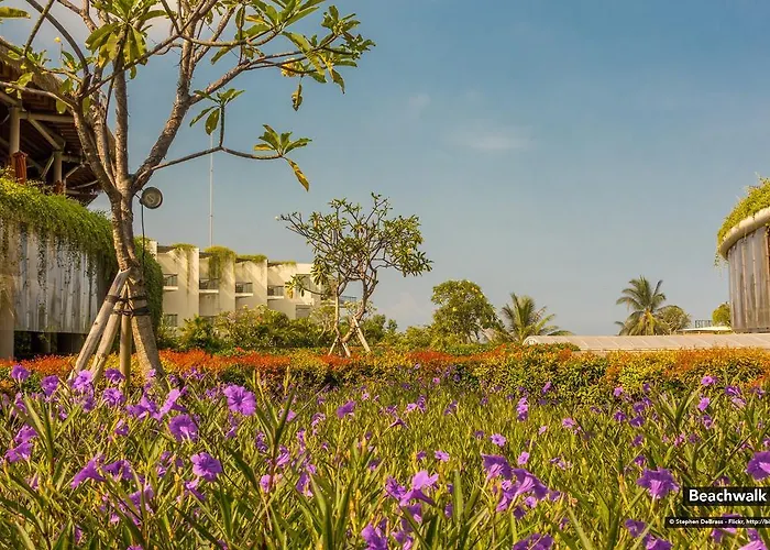 Zen By Pass Ngurah Rai Suwung Hotel 4*