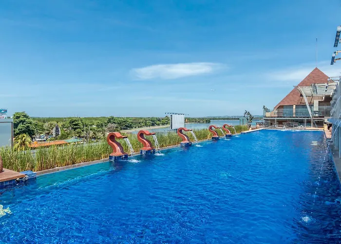 Zen By Pass Ngurah Rai Suwung Hotel 4*