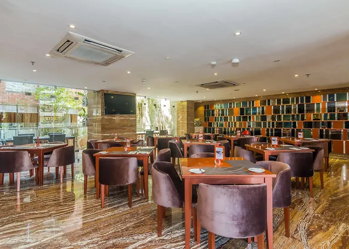 Zen By Pass Ngurah Rai Suwung Hotel 4*